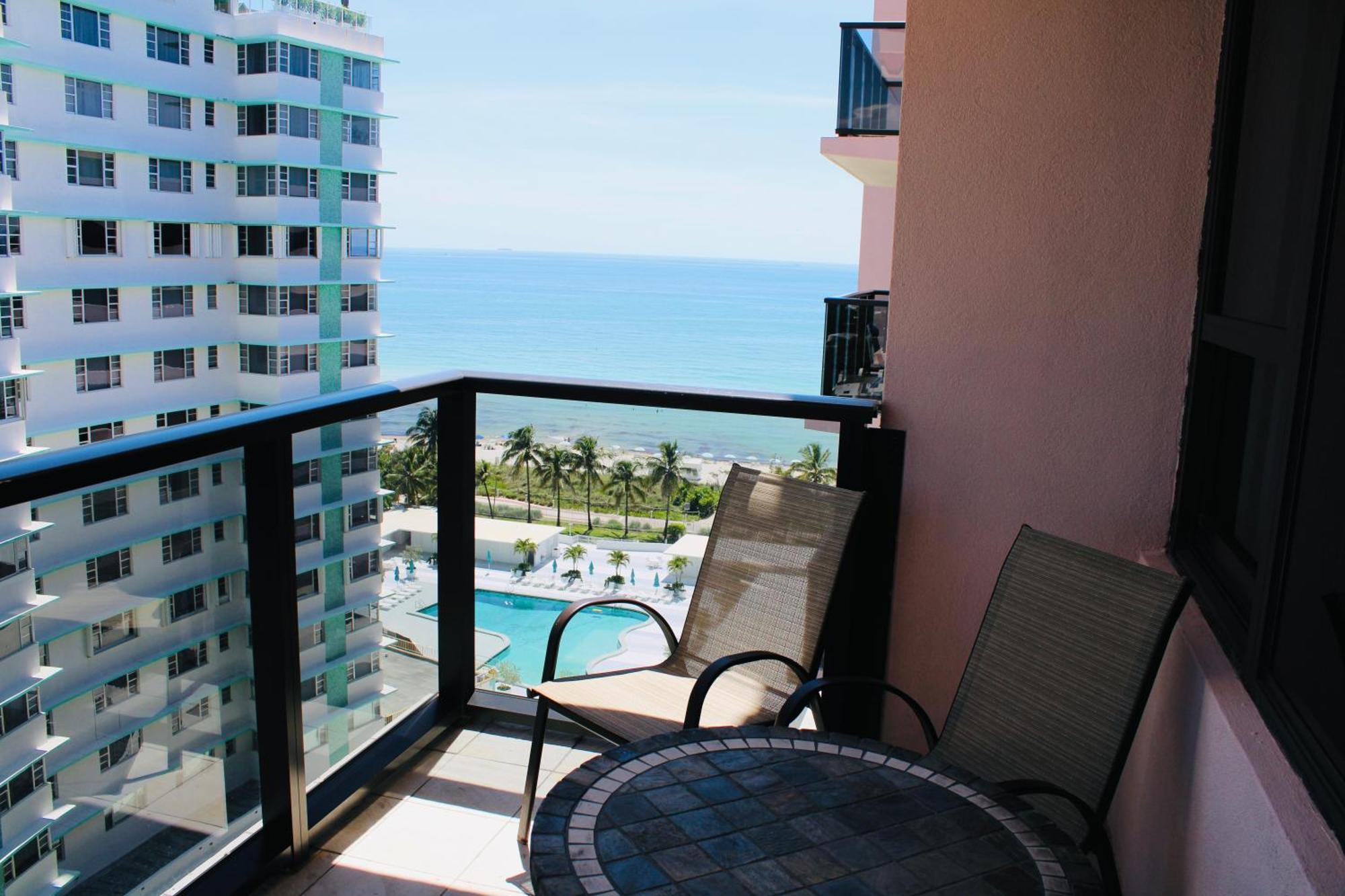 Oceanfront 2 Bed 2 Baths Full Kitchen Villa Miami Beach Exterior photo